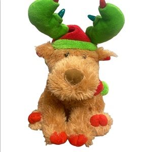 Cuddle Barn animated Christmas Moose